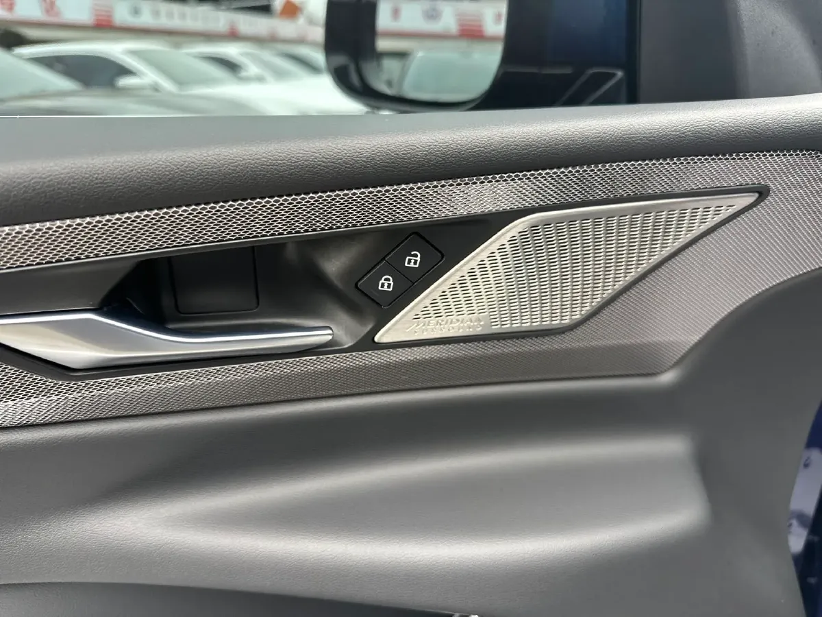 2021 Jaguar XEL 2.0T 250HP L4 8AT,autocango,china used car exporter,china ev exporter,chinese used car exporter,chinese used ev exporter