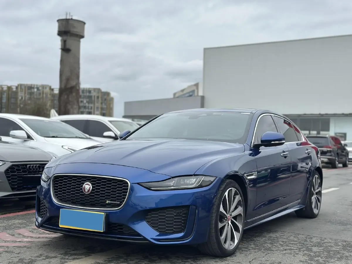 2021 Jaguar XEL 2.0T 250HP L4 8AT,autocango,china used car exporter,china ev exporter,chinese used car exporter,chinese used ev exporter