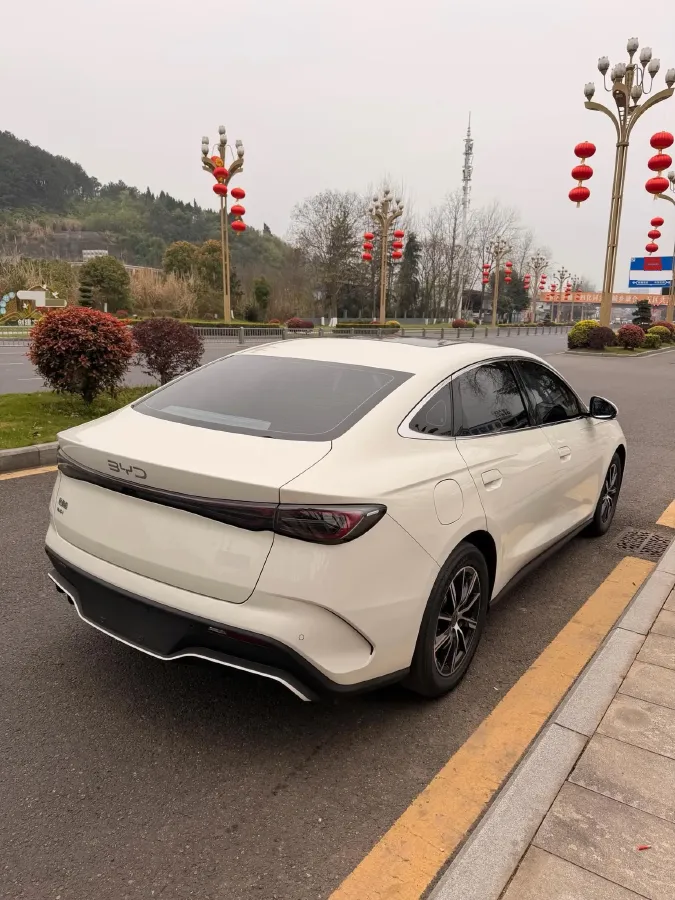 2024 BYD Seal 06 1.5L 101HP L4 E-CVT PHEV 15.87KWH,autocango,china used car exporter,china ev exporter,chinese used car exporter,chinese used ev exporter