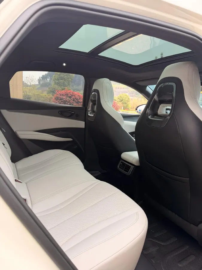 2024 BYD Seal 06 1.5L 101HP L4 E-CVT PHEV 15.87KWH,autocango,china used car exporter,china ev exporter,chinese used car exporter,chinese used ev exporter