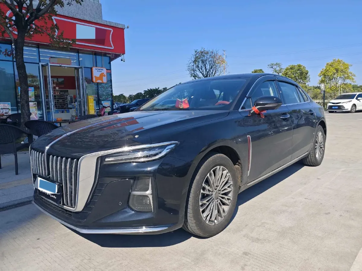 2025 HongQi H5 1.5T 169HP L4 7DCT,autocango,china used car exporter,china ev exporter,chinese used car exporter,chinese used ev exporter