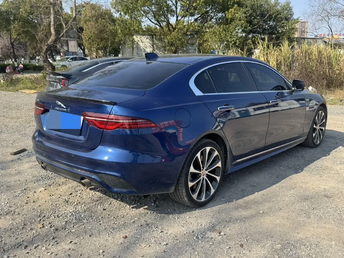 2021 Jaguar XEL 2.0T 250HP L4 8AT,autocango,china used car exporter,china ev exporter,chinese used car exporter,chinese used ev exporter