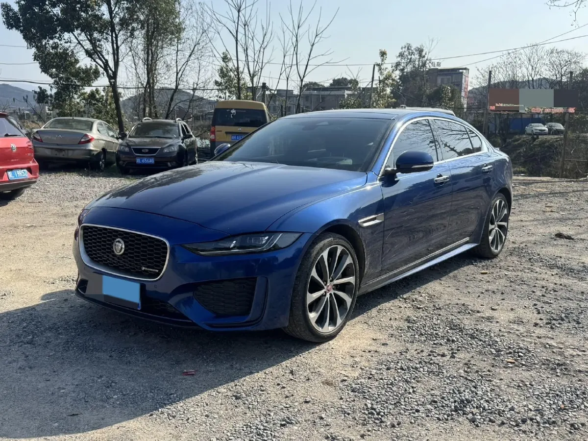2021 Jaguar XEL 2.0T 250HP L4 8AT,autocango,china used car exporter,china ev exporter,chinese used car exporter,chinese used ev exporter