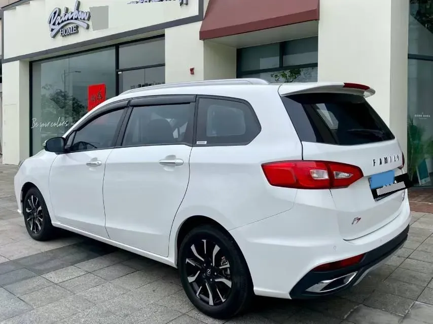 2017 HaiMa Family F7 1.5T 165HP L4 6AT,autocango,china used car exporter,china ev exporter,chinese used car exporter,chinese used ev exporter