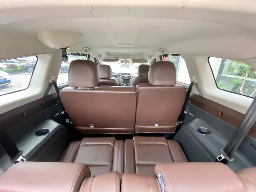 2017 HaiMa Family F7 1.5T 165HP L4 6AT,autocango,china used car exporter,china ev exporter,chinese used car exporter,chinese used ev exporter