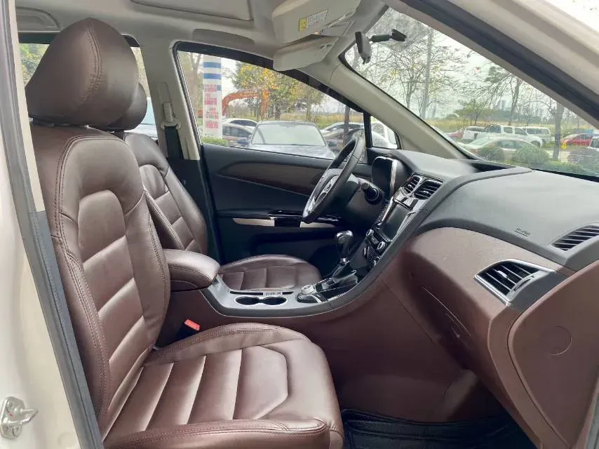 2017 HaiMa Family F7 1.5T 165HP L4 6AT,autocango,china used car exporter,china ev exporter,chinese used car exporter,chinese used ev exporter