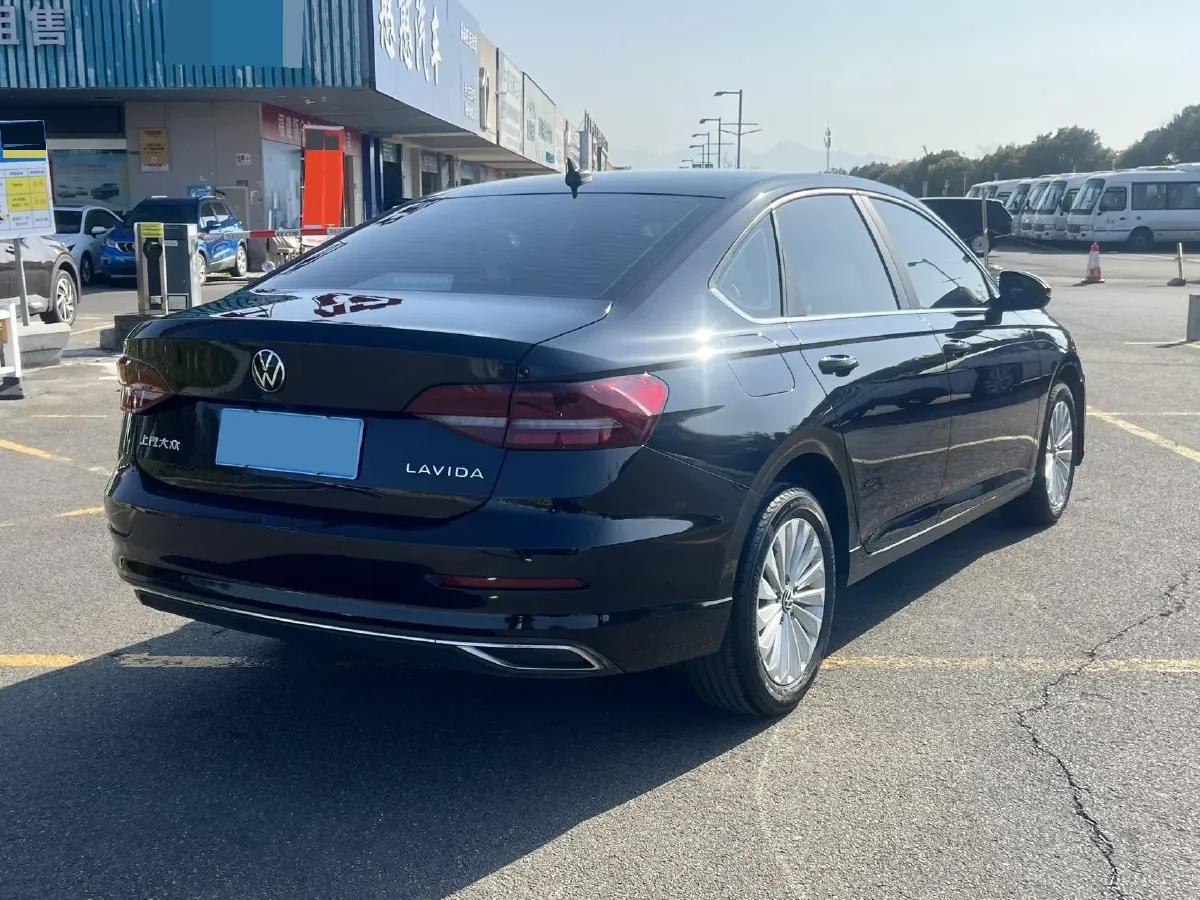 2021 Volkswagen Lavida 1.5L 113HP L4 6AT,autocango,china used car exporter,china ev exporter,chinese used car exporter,chinese used ev exporter