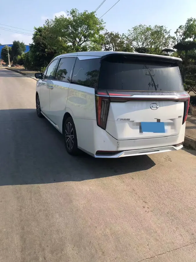 2023 GAC Trumpchi M8 2.0T 252HP L4 8AT,autocango,china used car exporter,china ev exporter,chinese used car exporter,chinese used ev exporter