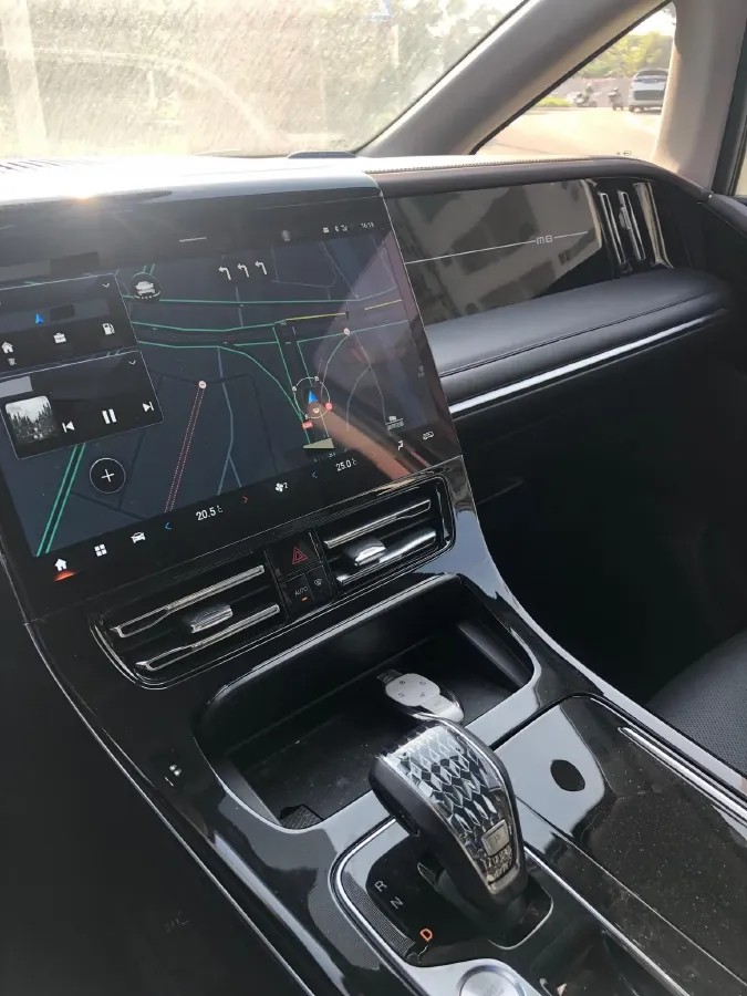 2023 GAC Trumpchi M8 2.0T 252HP L4 8AT,autocango,china used car exporter,china ev exporter,chinese used car exporter,chinese used ev exporter