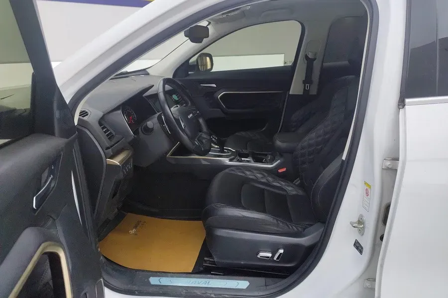 2020 Haval H6 1.5T 169HP L4 7DCT,autocango,china used car exporter,china ev exporter,chinese used car exporter,chinese used ev exporter