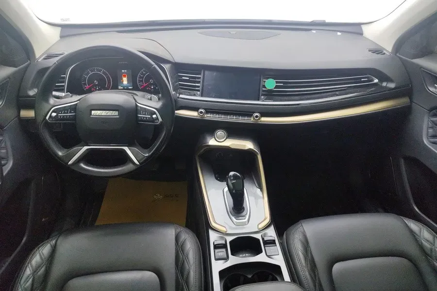 2020 Haval H6 1.5T 169HP L4 7DCT,autocango,china used car exporter,china ev exporter,chinese used car exporter,chinese used ev exporter