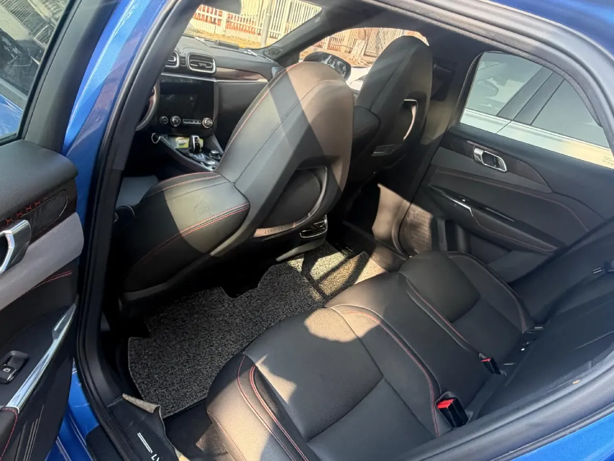 2019 LYNK&CO 03 2.0T 190HP L4 6AT,autocango,china used car exporter,china ev exporter,chinese used car exporter,chinese used ev exporter