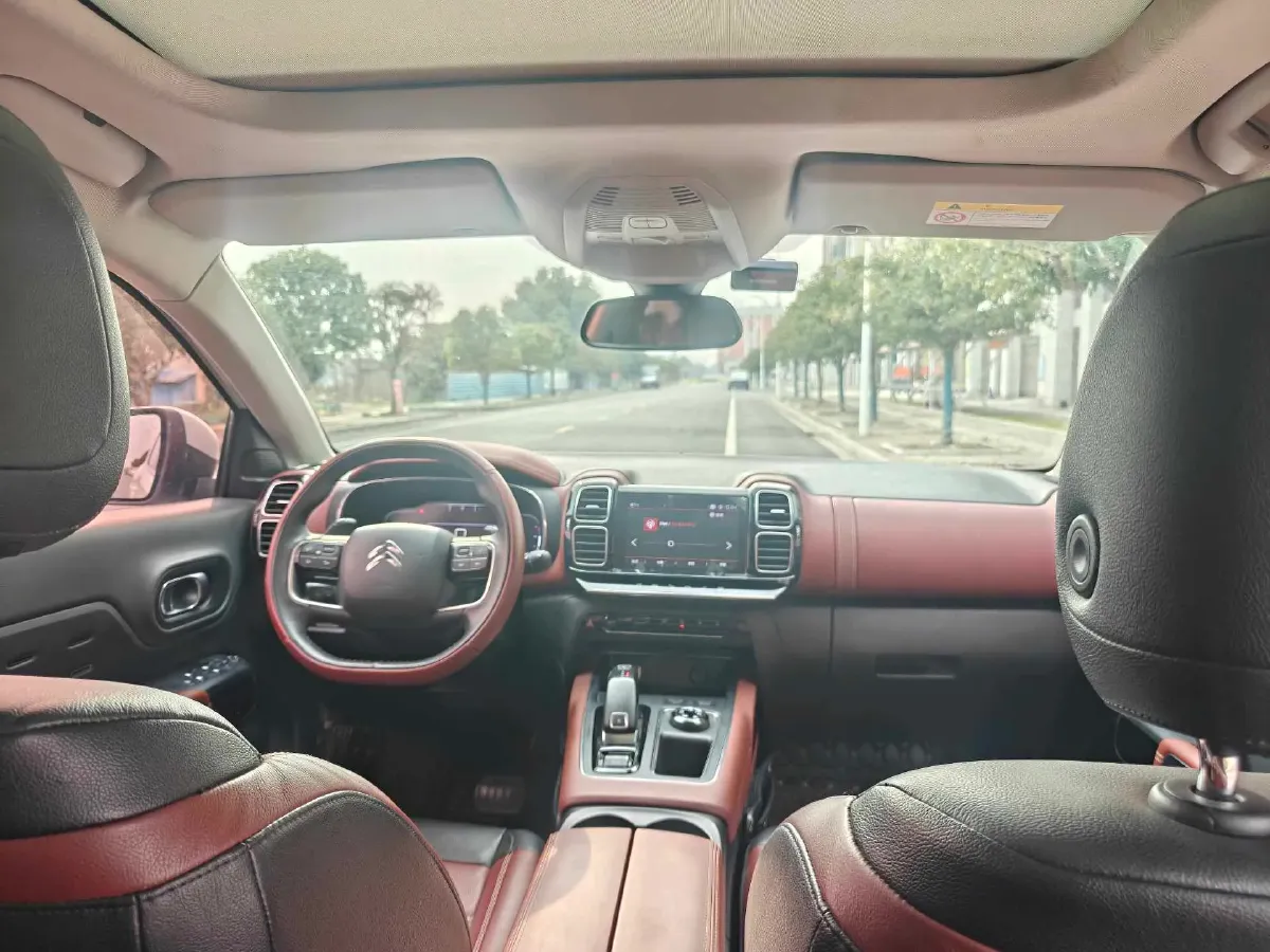 2017 Citroen C5 Aircross 1.8T 204HP L4 6AT,autocango,china used car exporter,china ev exporter,chinese used car exporter,chinese used ev exporter