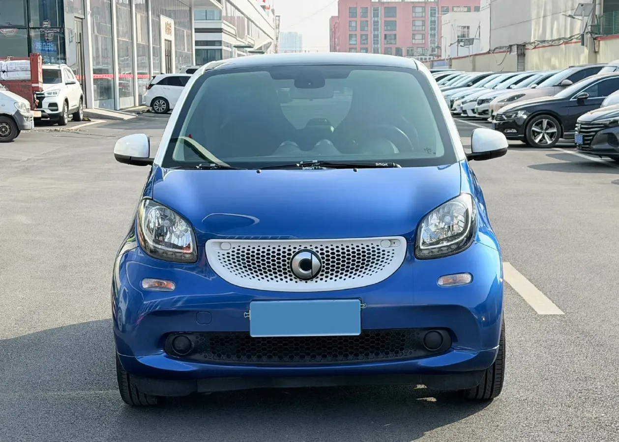 2015 Smart smart fortwo 1.0L 71HP L3 6DCT,autocango,china used car exporter,china ev exporter,chinese used car exporter,chinese used ev exporter