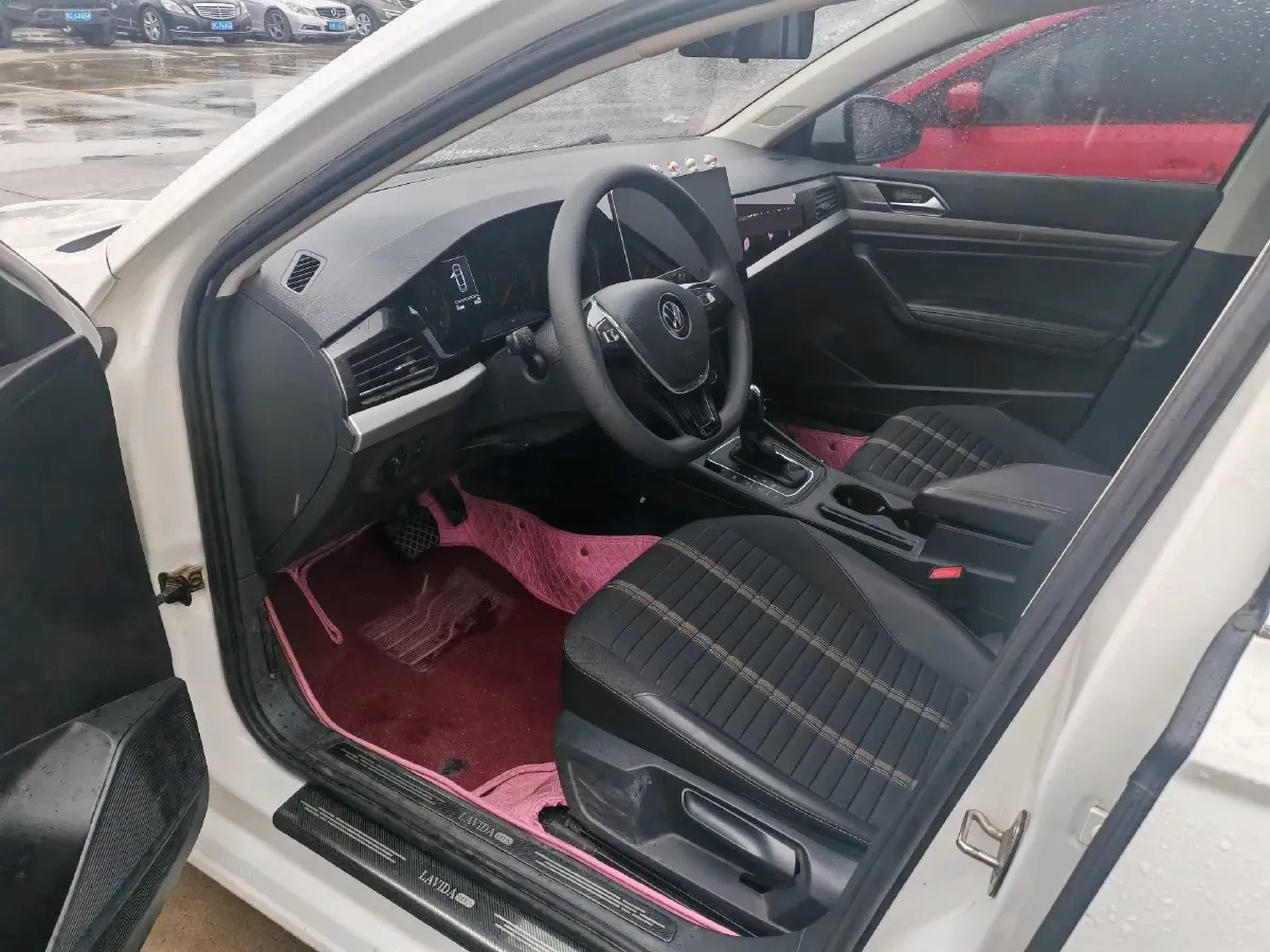 2021 Volkswagen Lavida 1.4T 150HP L4 7DCT,autocango,china used car exporter,china ev exporter,chinese used car exporter,chinese used ev exporter
