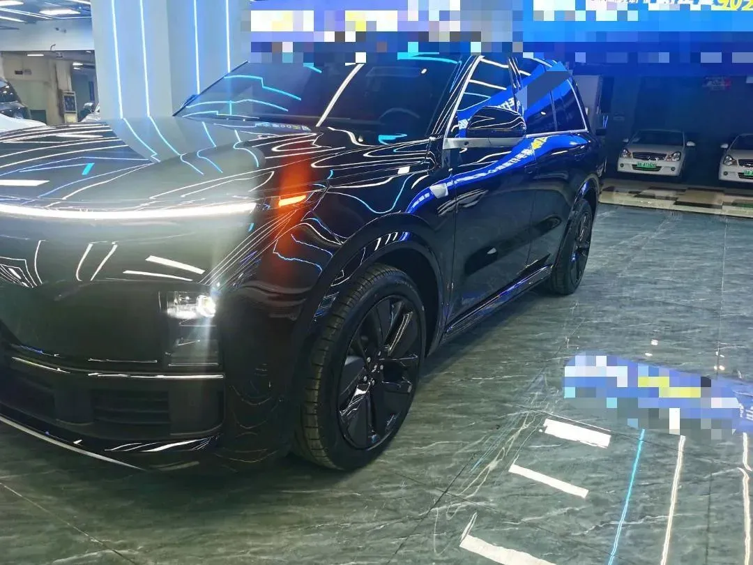 2023 Li L8 Range Extended 154HP REEV 40.9KWH,autocango,china used car exporter,china ev exporter,chinese used car exporter,chinese used ev exporter