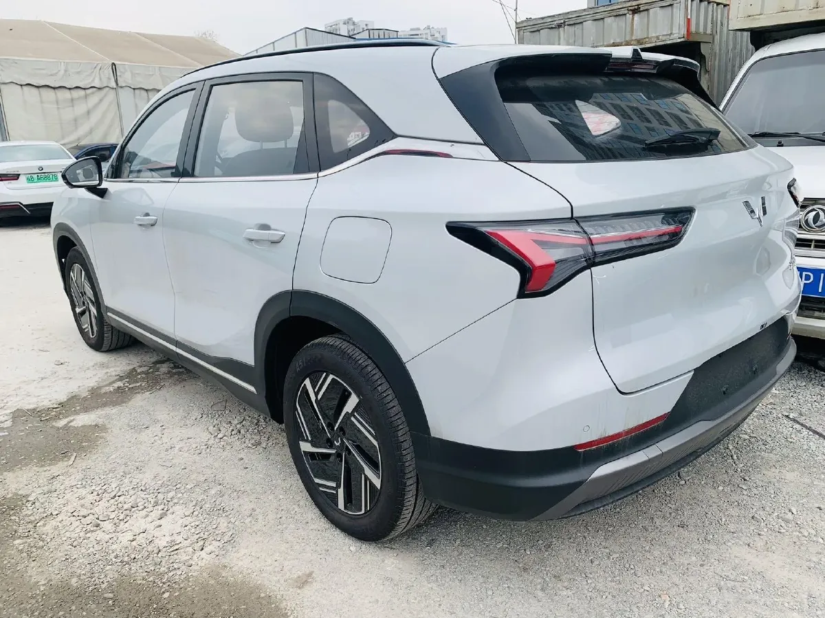 2024 WuLing XingGuangS BEV 60KWH,autocango,china used car exporter,china ev exporter,chinese used car exporter,chinese used ev exporter