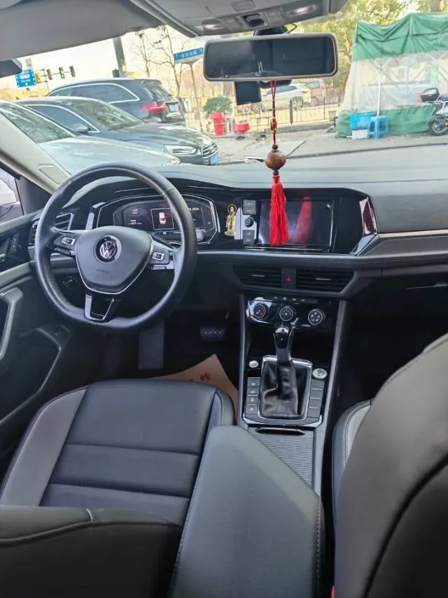 2020 Volkswagen Sagitar 1.2T 116HP L4 7DCT,autocango,china used car exporter,china ev exporter,chinese used car exporter,chinese used ev exporter