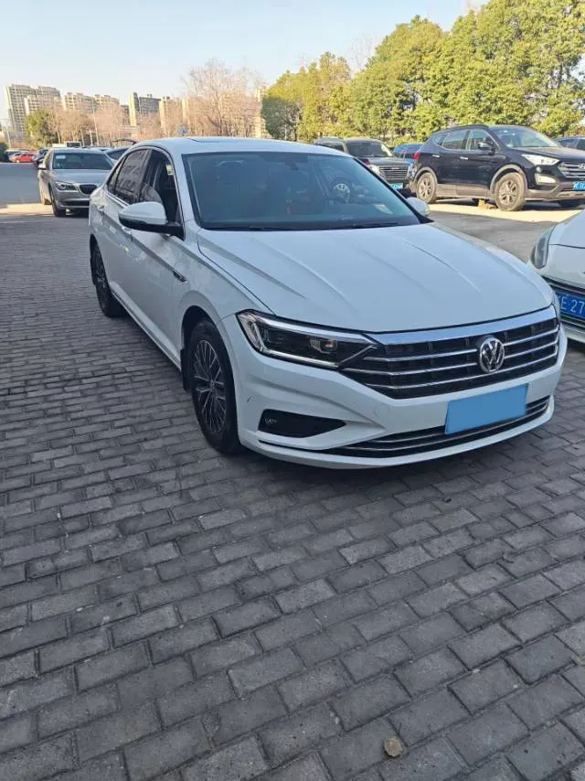 2020 Volkswagen Sagitar 1.2T 116HP L4 7DCT,autocango,china used car exporter,china ev exporter,chinese used car exporter,chinese used ev exporter