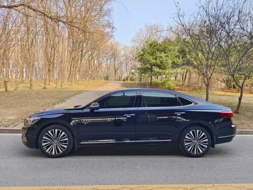 2019 Volvo V40 1.5T 152HP L4 6AT,autocango,china used car exporter,china ev exporter,chinese used car exporter,chinese used ev exporter