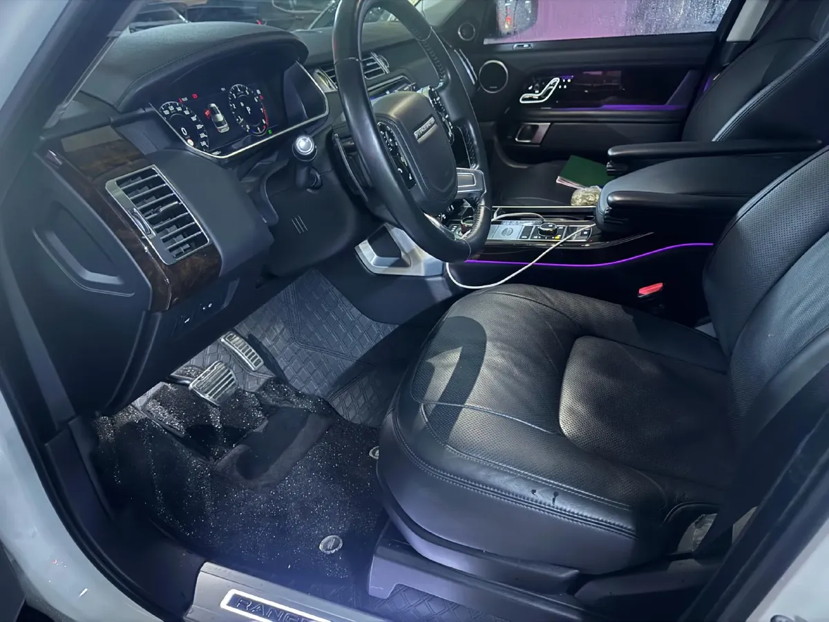 2020 Land Rover Range Rover 3.0T 400HP L6 8AT,autocango,china used car exporter,china ev exporter,chinese used car exporter,chinese used ev exporter