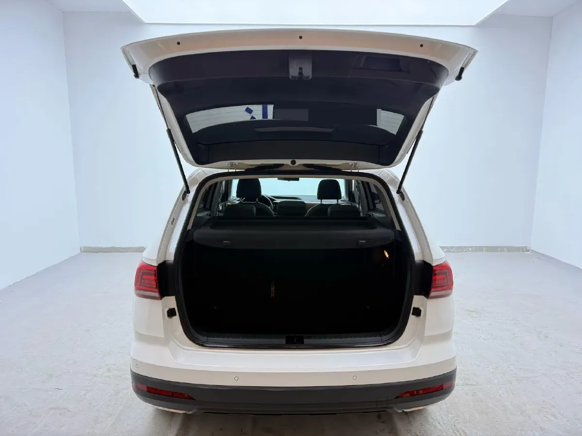 2021 Volkswagen Tharu 1.4T 150HP L4 7DCT,autocango,china used car exporter,china ev exporter,chinese used car exporter,chinese used ev exporter