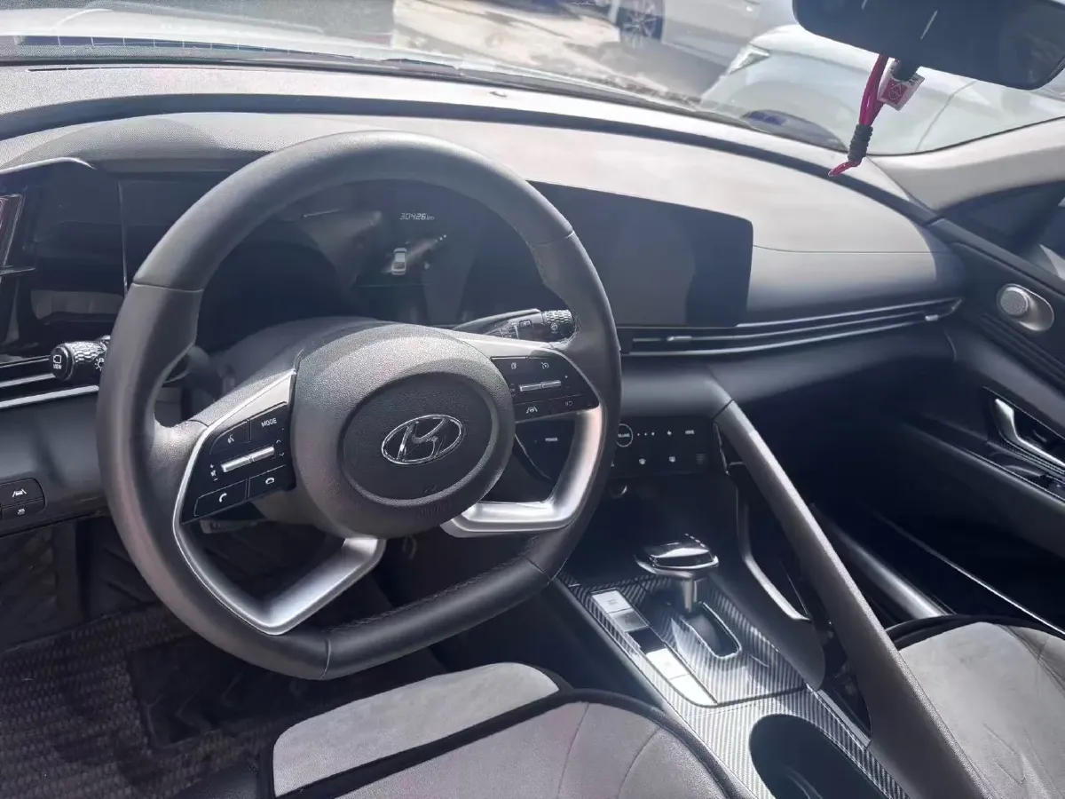 2022 Hyundai Elantra 1.5L 115HP L4 CVT,autocango,china used car exporter,china ev exporter,chinese used car exporter,chinese used ev exporter