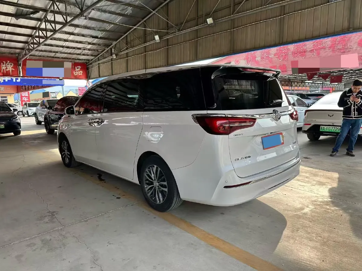 2021 Buick GL8 2.0T 237HP L4 9AT,autocango,china used car exporter,china ev exporter,chinese used car exporter,chinese used ev exporter