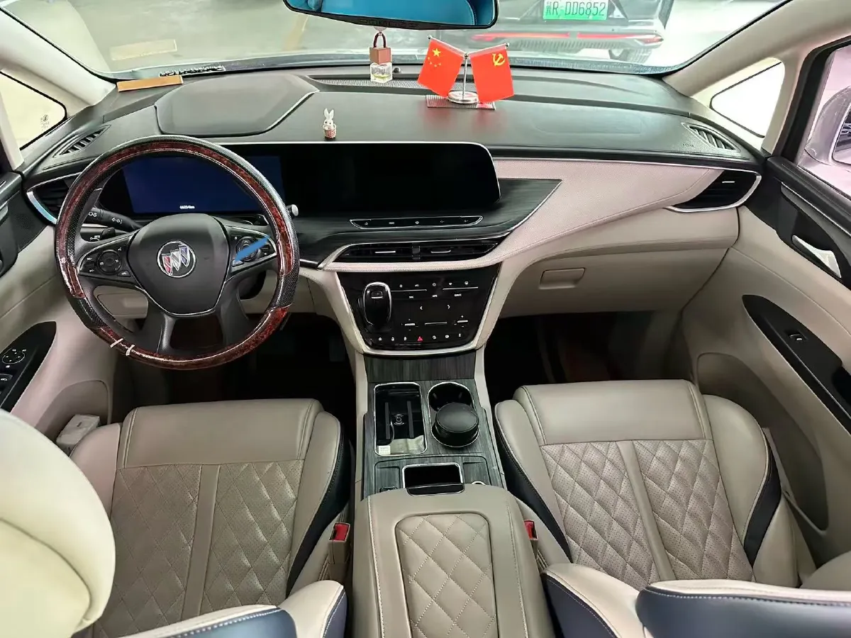 2021 Buick GL8 2.0T 237HP L4 9AT,autocango,china used car exporter,china ev exporter,chinese used car exporter,chinese used ev exporter