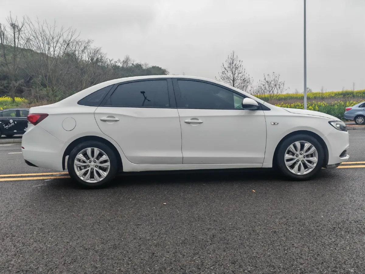 2021 Buick Excelle 1.5L 113HP L4 6AT,autocango,china used car exporter,china ev exporter,chinese used car exporter,chinese used ev exporter