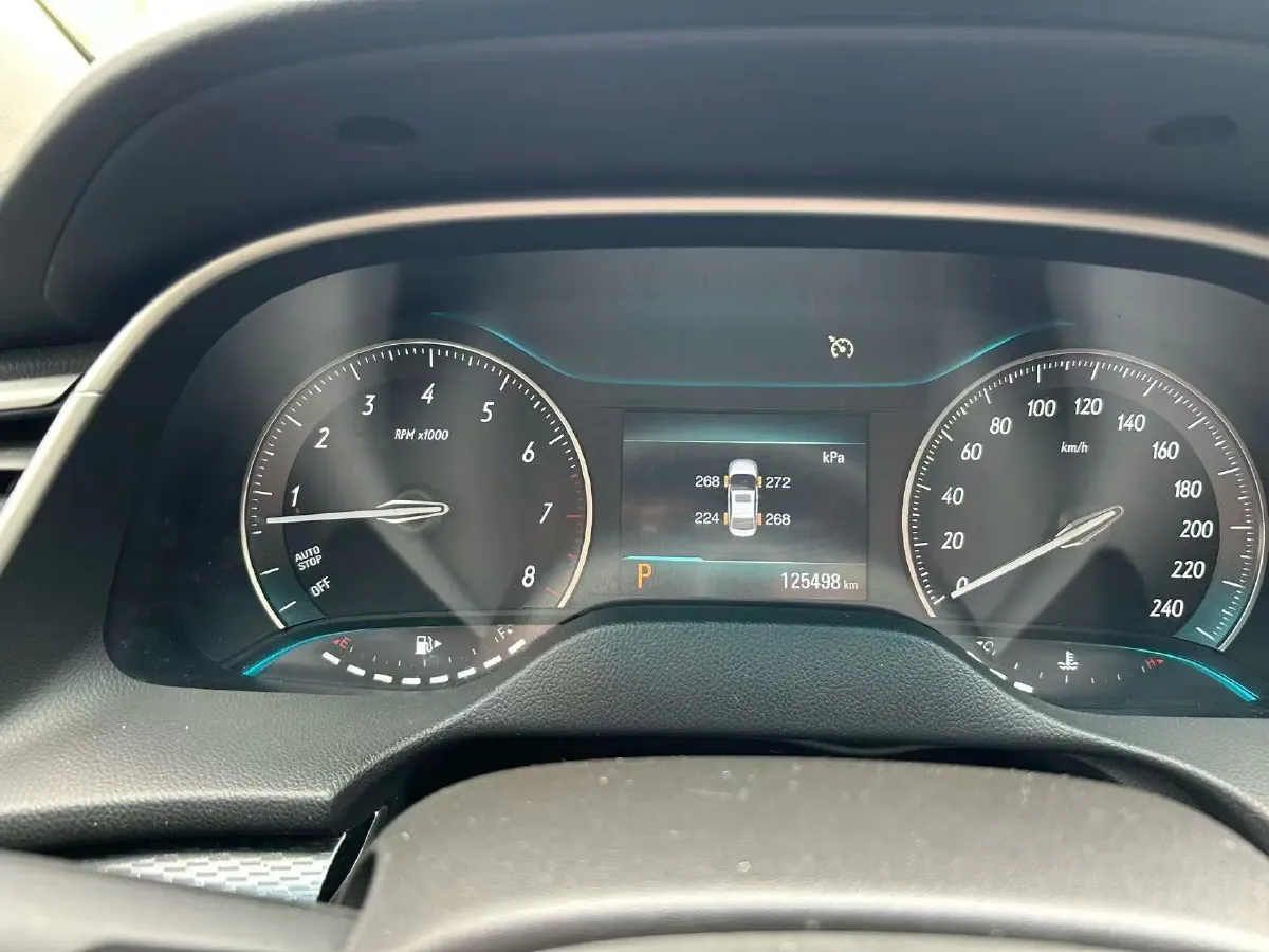 2021 Buick Excelle 1.5L 113HP L4 6AT,autocango,china used car exporter,china ev exporter,chinese used car exporter,chinese used ev exporter