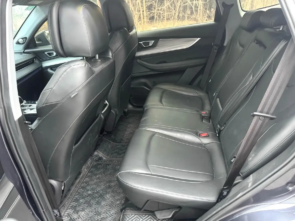 2022 Chery Tiggo 8 Plus 1.6T 197HP L4 7DCT,autocango,china used car exporter,china ev exporter,chinese used car exporter,chinese used ev exporter