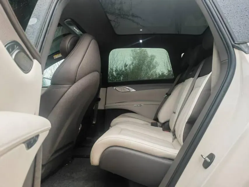 2023 IM LS7 BEV 90KWH,autocango,china used car exporter,china ev exporter,chinese used car exporter,chinese used ev exporter