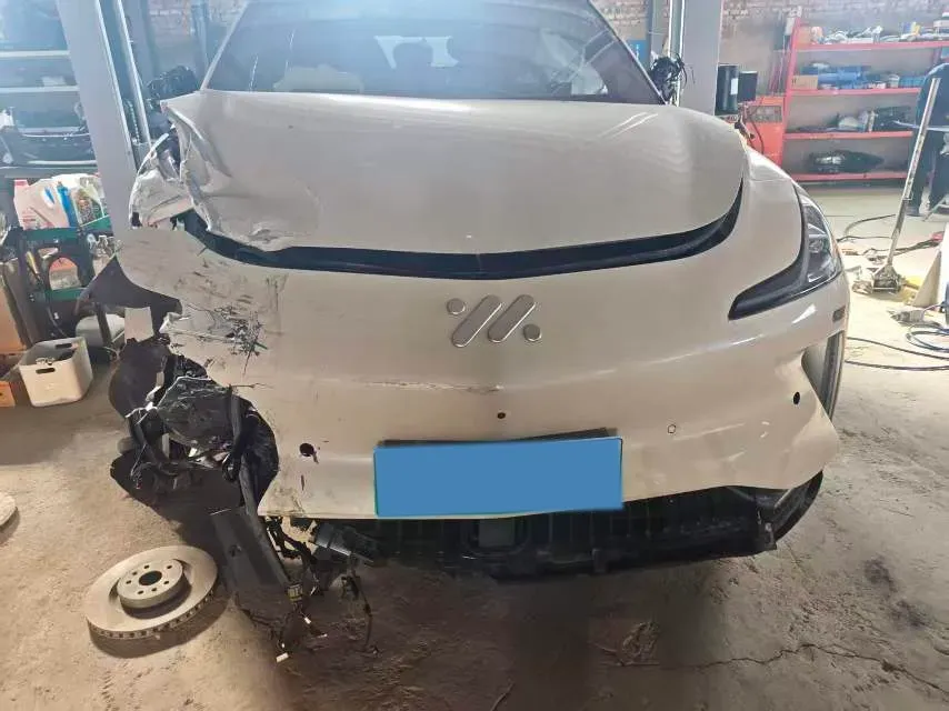 2023 IM LS7 BEV 90KWH,autocango,china used car exporter,china ev exporter,chinese used car exporter,chinese used ev exporter