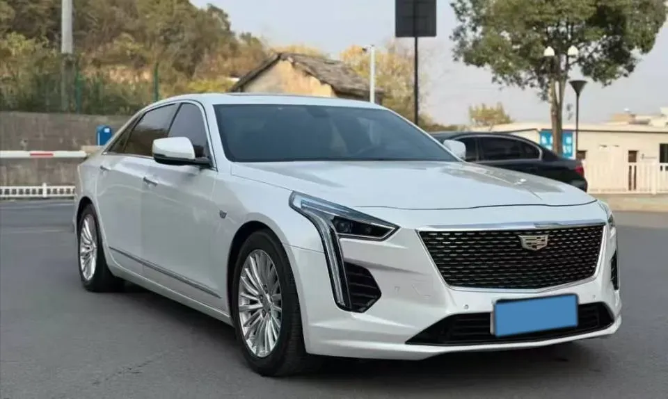 2019 Cadillac CT6 2.0T 241HP L4 10AT,autocango,china used car exporter,china ev exporter,chinese used car exporter,chinese used ev exporter
