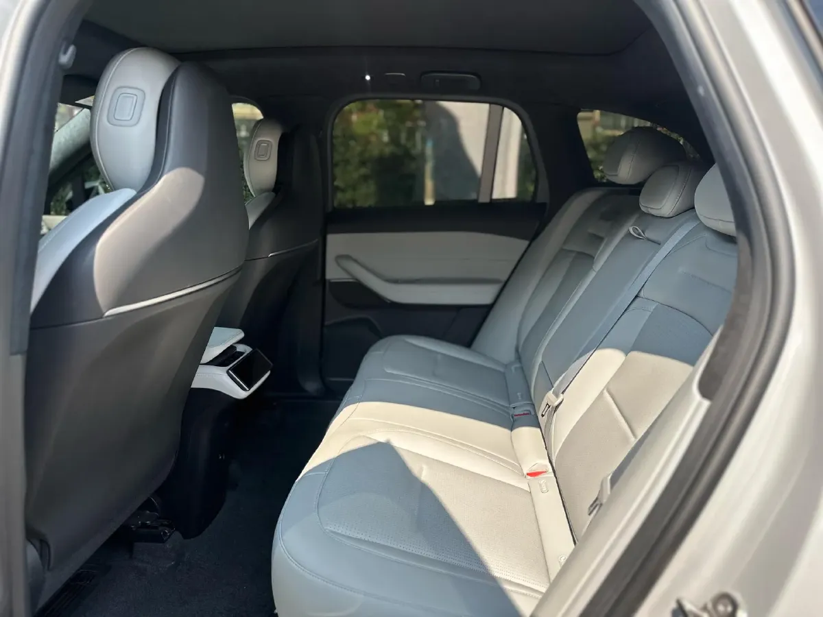 2024 NIO ES6 BEV 75KWH,autocango,china used car exporter,china ev exporter,chinese used car exporter,chinese used ev exporter