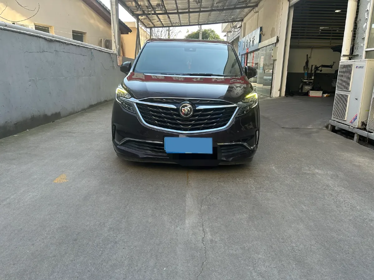 2021 Buick GL8 2.0T 237HP L4 9AT,autocango,china used car exporter,china ev exporter,chinese used car exporter,chinese used ev exporter