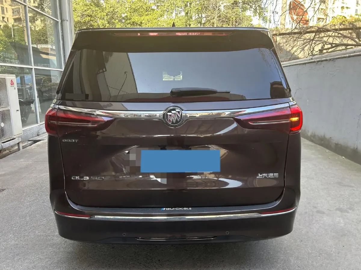 2021 Buick GL8 2.0T 237HP L4 9AT,autocango,china used car exporter,china ev exporter,chinese used car exporter,chinese used ev exporter