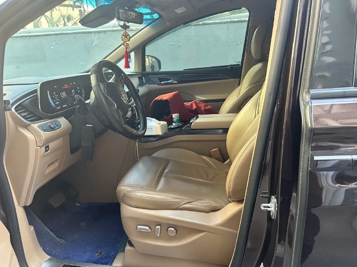 2021 Buick GL8 2.0T 237HP L4 9AT,autocango,china used car exporter,china ev exporter,chinese used car exporter,chinese used ev exporter