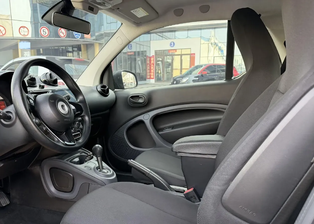 2018 HuangHai JiaoLong 2.4L 143HP L4 5AT,autocango,china used car exporter,china ev exporter,chinese used car exporter,chinese used ev exporter