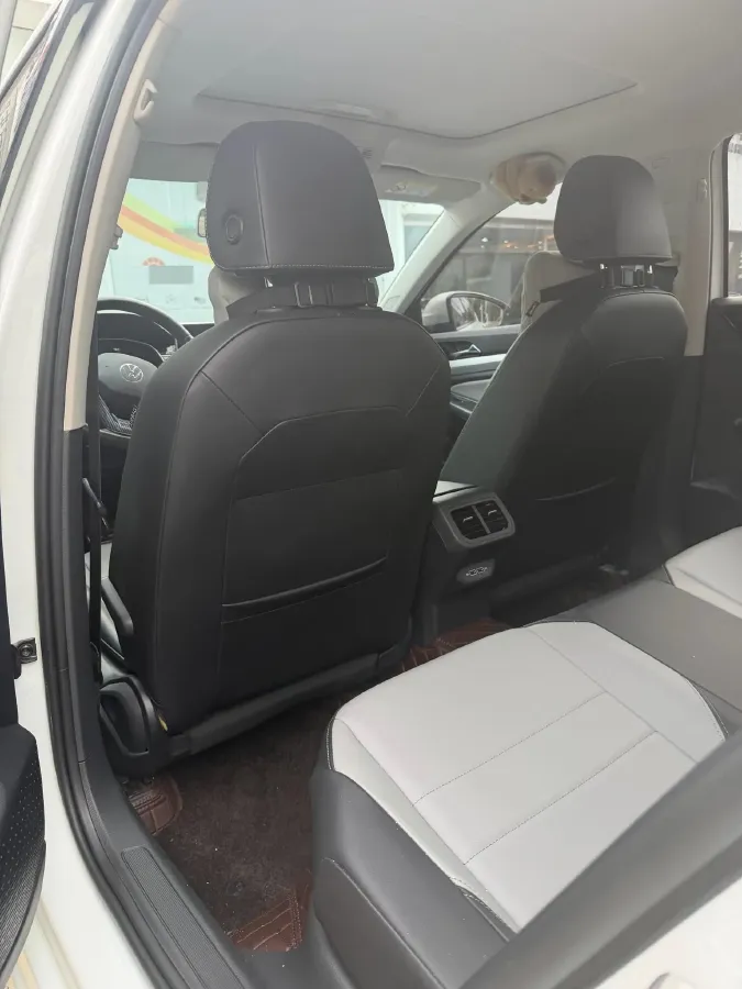 2023 Volkswagen Bora 1.2T 116HP L4 7DCT,autocango,china used car exporter,china ev exporter,chinese used car exporter,chinese used ev exporter