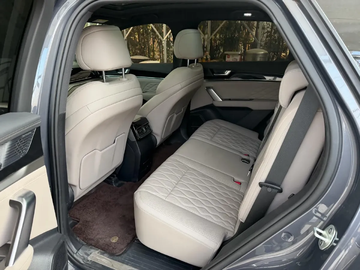 2024 BYD Tang 1.5T 139HP L4 E-CVT PHEV 21.504KWH,autocango,china used car exporter,china ev exporter,chinese used car exporter,chinese used ev exporter