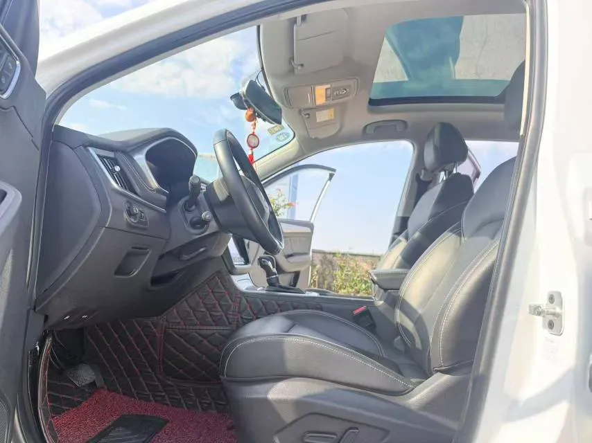 2019 Roewe i6 1.5T 169HP L4 7DCT,autocango,china used car exporter,china ev exporter,chinese used car exporter,chinese used ev exporter