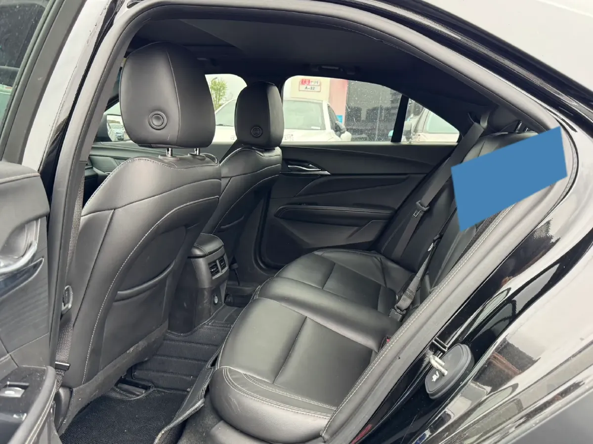 2022 Cadillac CT4 2.0T 237HP L4 8AT,autocango,china used car exporter,china ev exporter,chinese used car exporter,chinese used ev exporter