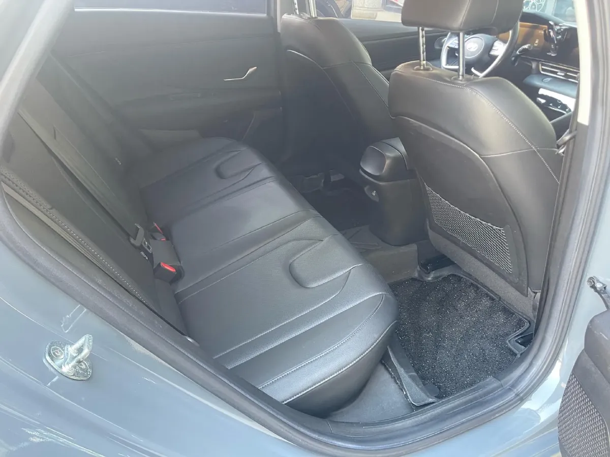 2021 Hyundai Elantra 1.5L 115HP L4 CVT,autocango,china used car exporter,china ev exporter,chinese used car exporter,chinese used ev exporter