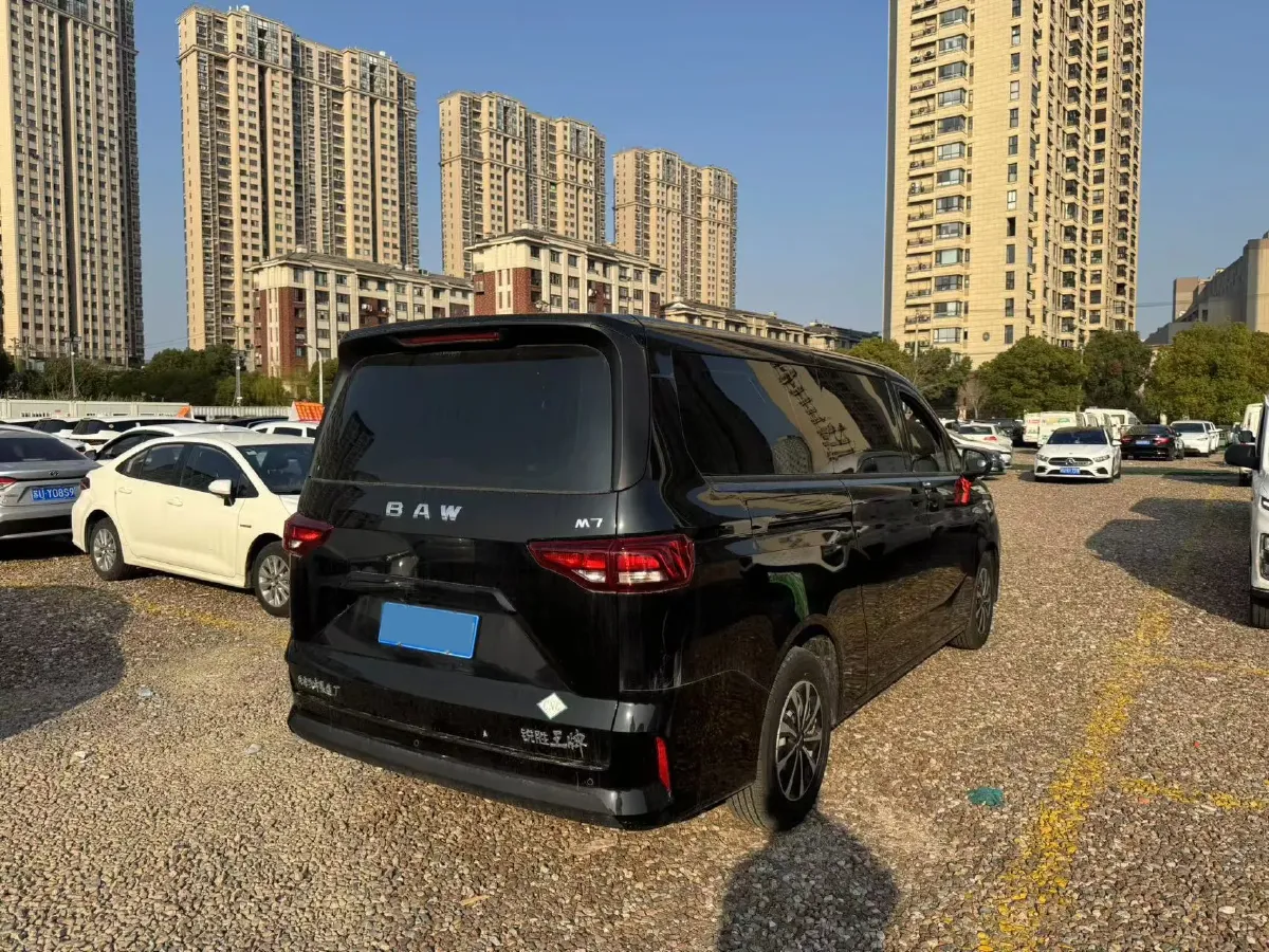 2025 BAW RuiSheng Trump M7 2.0L 122HP L4 5MT,autocango,china used car exporter,china ev exporter,chinese used car exporter,chinese used ev exporter