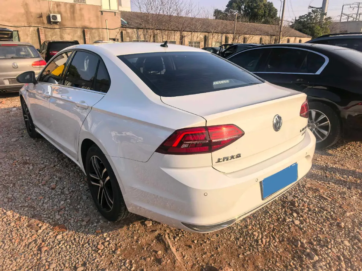 2019 Volkswagen Passat 1.4T 150HP L4 7DCT,autocango,china used car exporter,china ev exporter,chinese used car exporter,chinese used ev exporter
