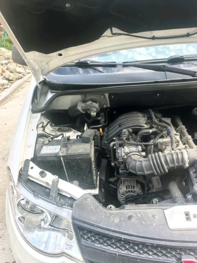 2018 WuLing HongGuang 1.2L 82HP L4 5MT,autocango,china used car exporter,china ev exporter,chinese used car exporter,chinese used ev exporter