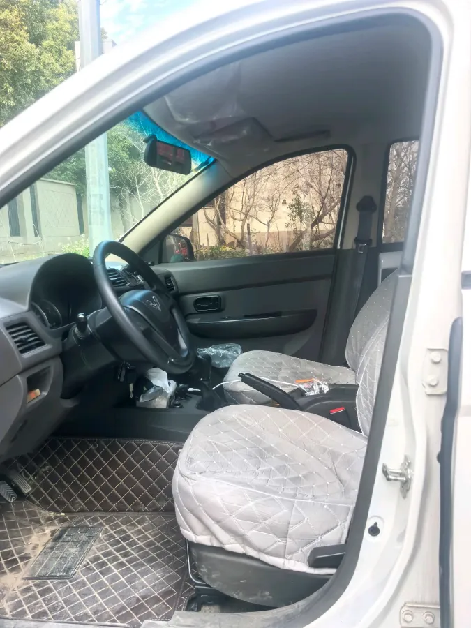 2018 WuLing HongGuang 1.2L 82HP L4 5MT,autocango,china used car exporter,china ev exporter,chinese used car exporter,chinese used ev exporter