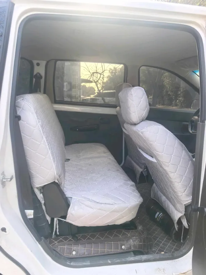 2018 WuLing HongGuang 1.2L 82HP L4 5MT,autocango,china used car exporter,china ev exporter,chinese used car exporter,chinese used ev exporter